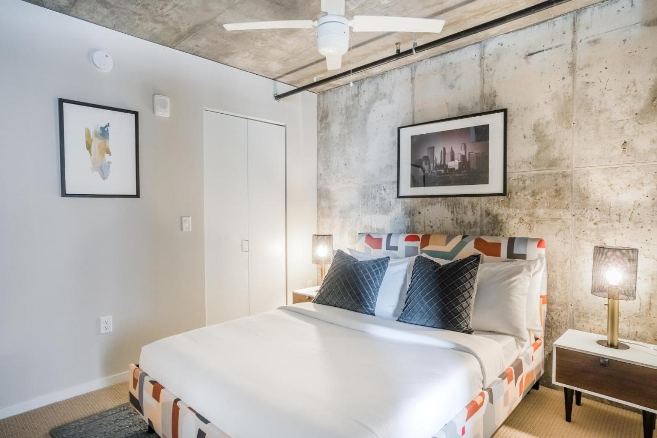 Mint House Minneapolis - Downtown West Экстерьер фото