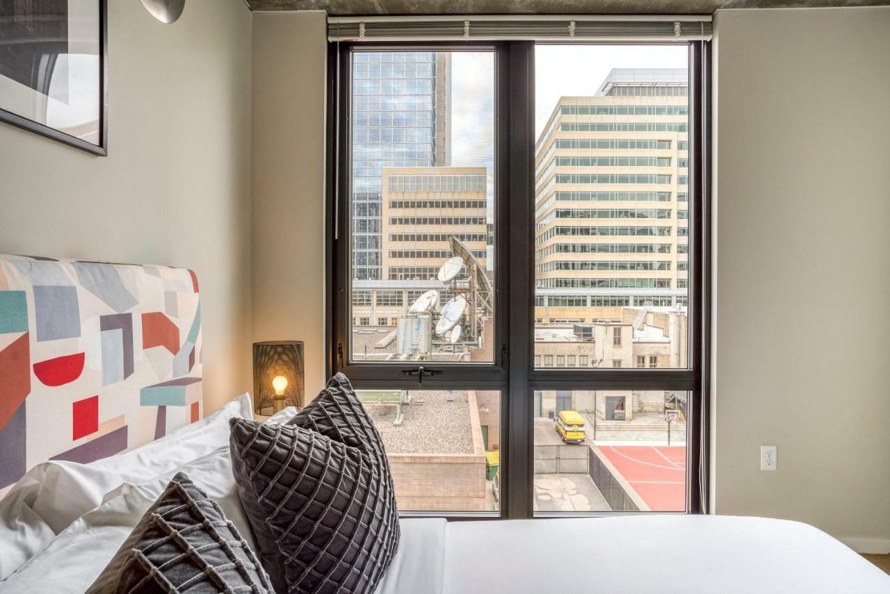 Mint House Minneapolis - Downtown West Экстерьер фото