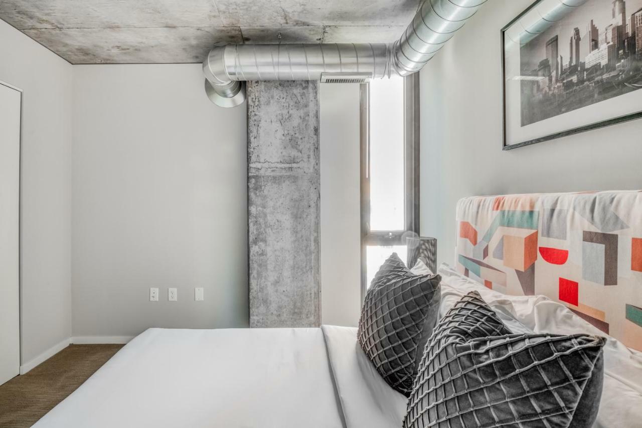 Mint House Minneapolis - Downtown West Экстерьер фото