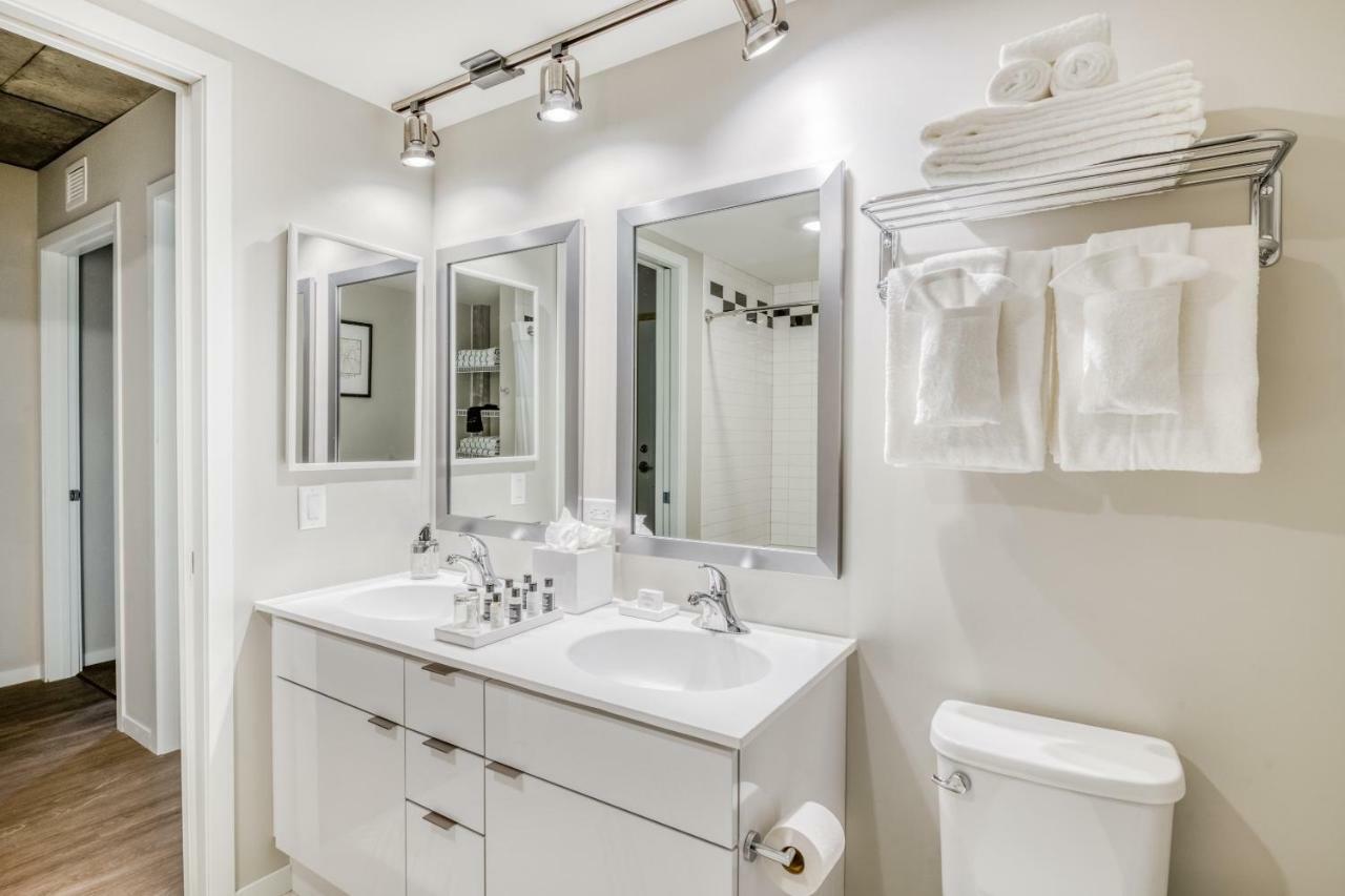 Mint House Minneapolis - Downtown West Экстерьер фото