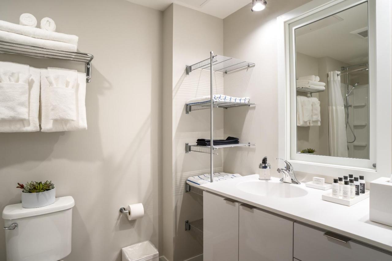 Mint House Minneapolis - Downtown West Экстерьер фото