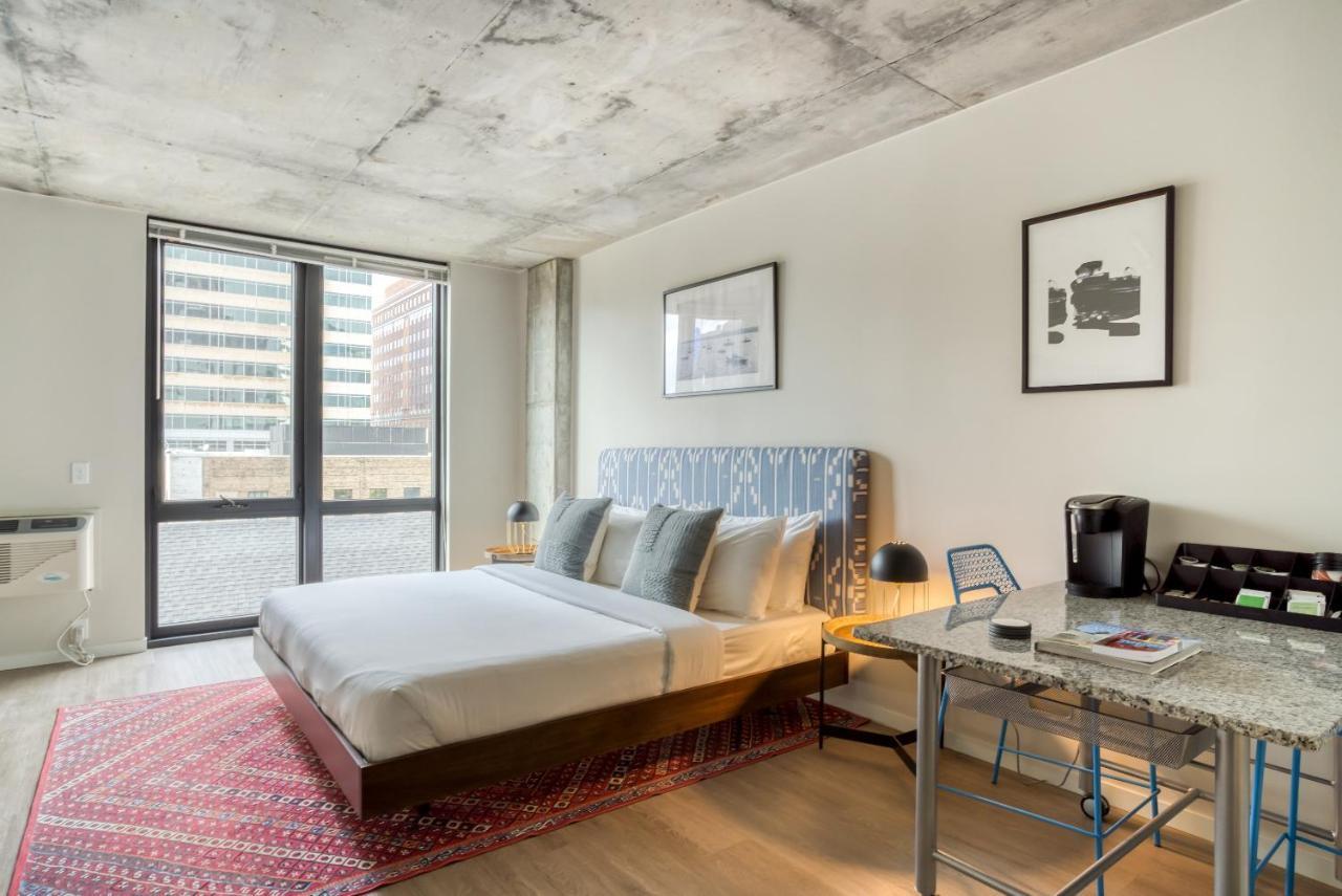 Mint House Minneapolis - Downtown West Экстерьер фото